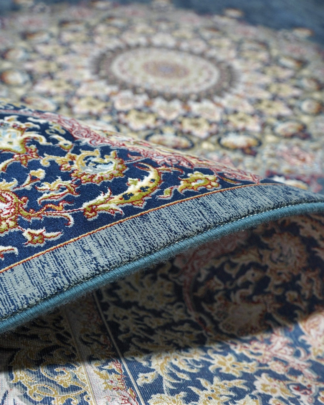 Modern Persian Rugs Are the New Luxury: Why Designers & Collectors Are Obsessed!! - beUNIQ