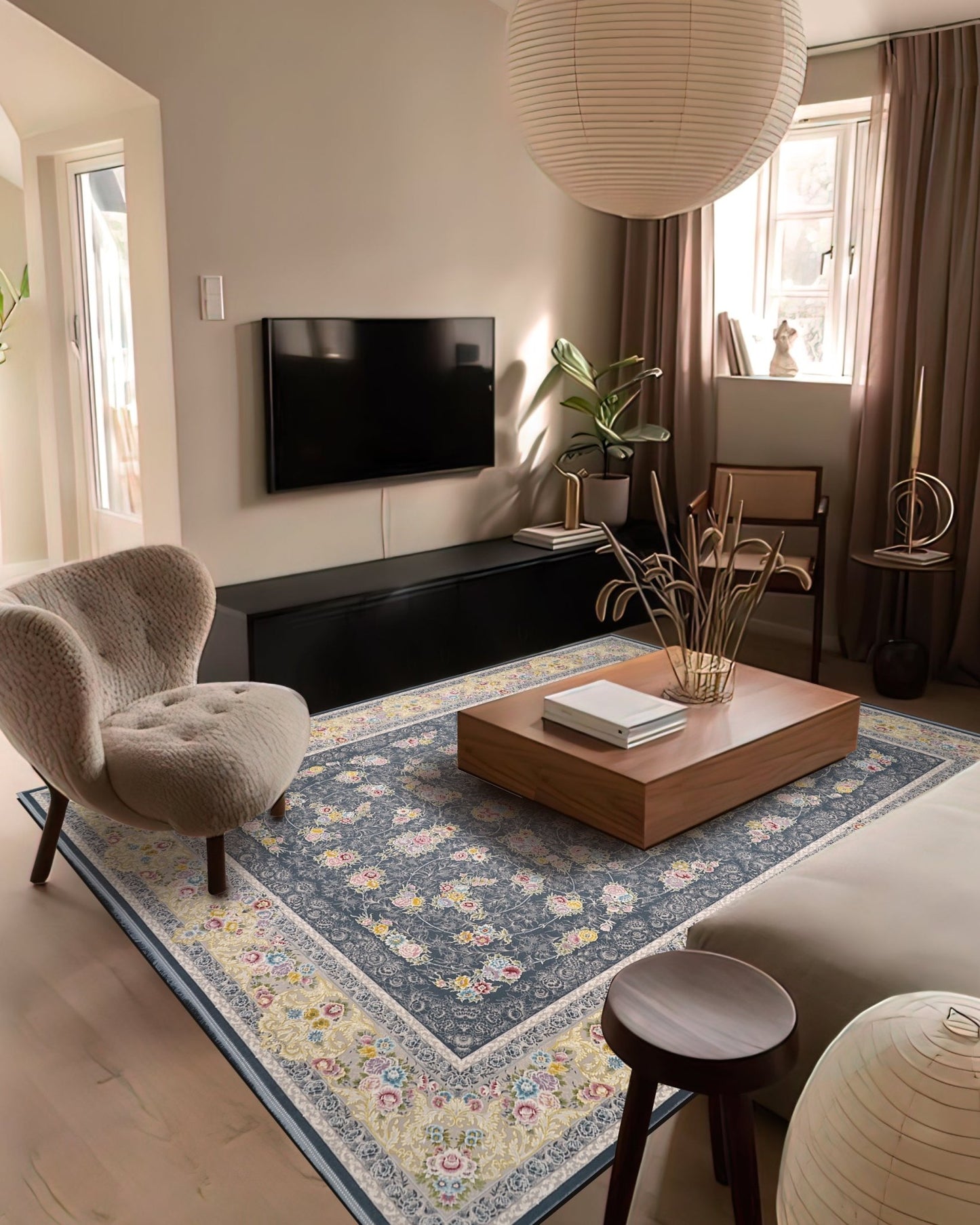 Charcoal Bloom Floral Rug - beUNIQ