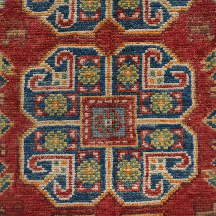 https://cdn.shopify.com/s/files/1/0943/6571/2719/files/Authentic-Persian-Shirazi-Rug-Handcrafted-Traditional-Wool-Carpet-248-293-cm-Aladdinrugs-71431510786383.webp?v=1768172249