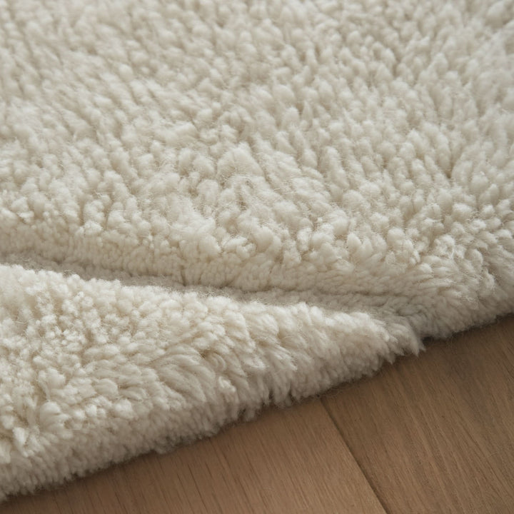 Origins Berber Diamond Ivory Wool Rug - Soft Geometric Textured Design - beUNIQ - Berber rug - 120cm x 170cm - Created by Product Upload