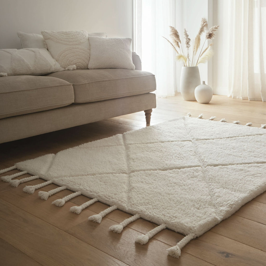 Origins Berber Diamond Ivory Wool Rug - Soft Geometric Textured Design - beUNIQ - Berber rug - 120cm x 170cm - Created by Product Upload