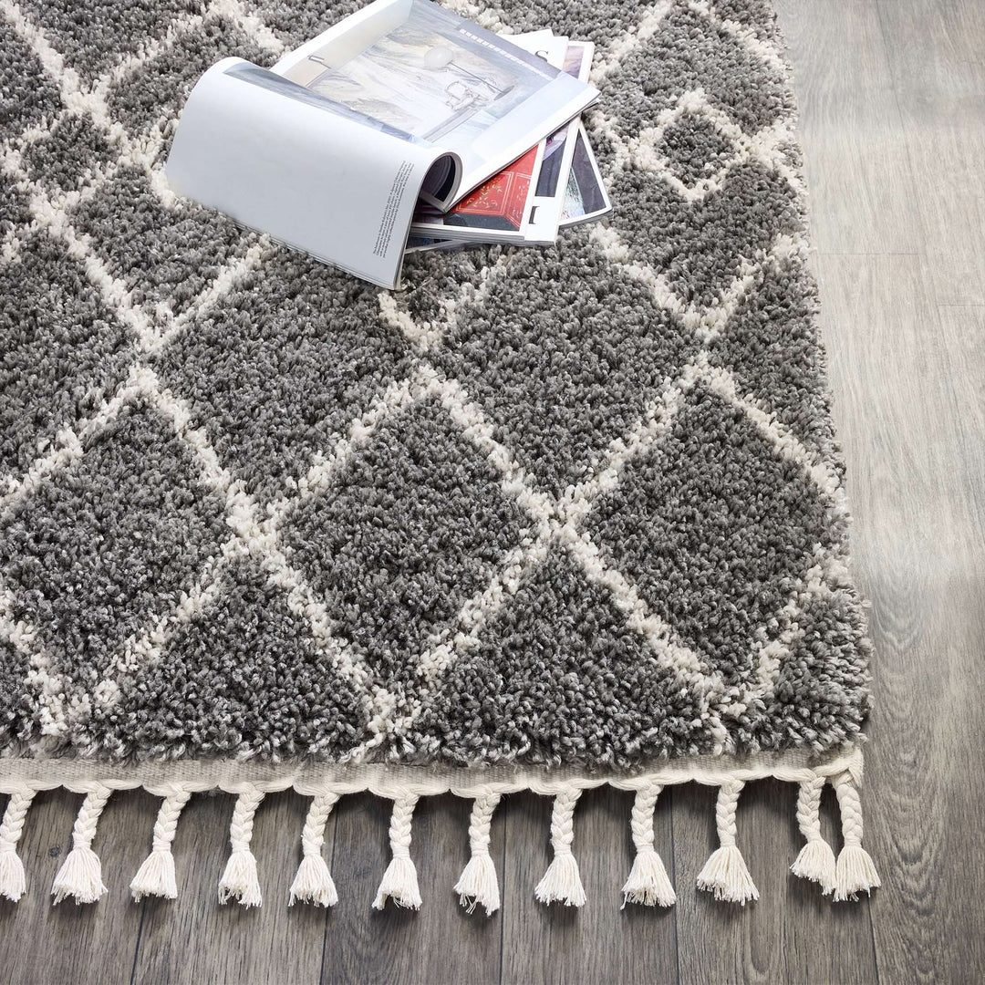 Origins Casablanca Rug Ivory Diamond Pattern Soft Grey - beUNIQ - Created by Product Upload - 80x150 - geometric pattern rug