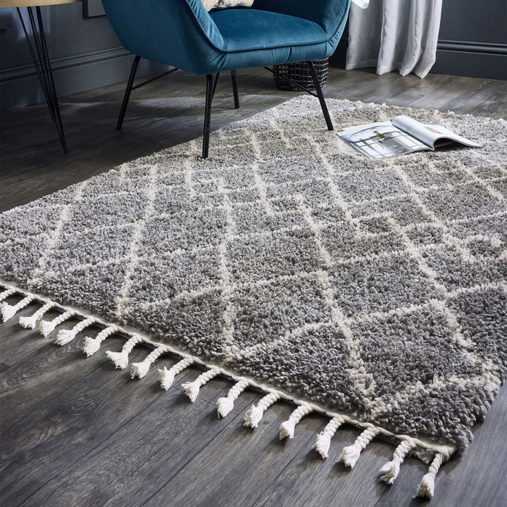 Origins Casablanca Rug Ivory Diamond Pattern Soft Grey - beUNIQ - Created by Product Upload - 80x150 - geometric pattern rug