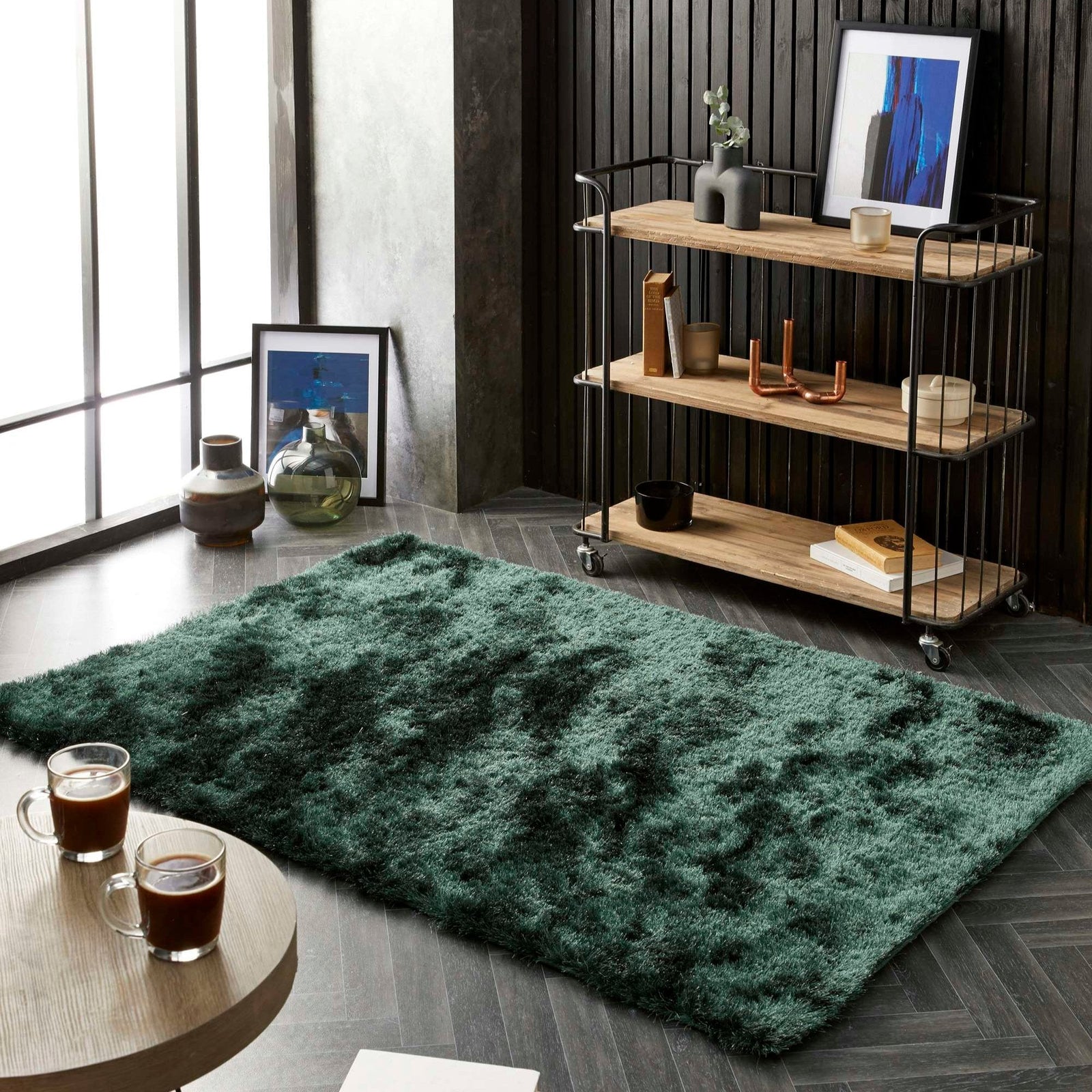https://cdn.shopify.com/s/files/1/0881/7731/2093/files/Glamour_20Forest_20Green-Lifestyle_a70efe31-25d8-4223-bd61-00e8ee77a2ff.jpg?v=1750844059