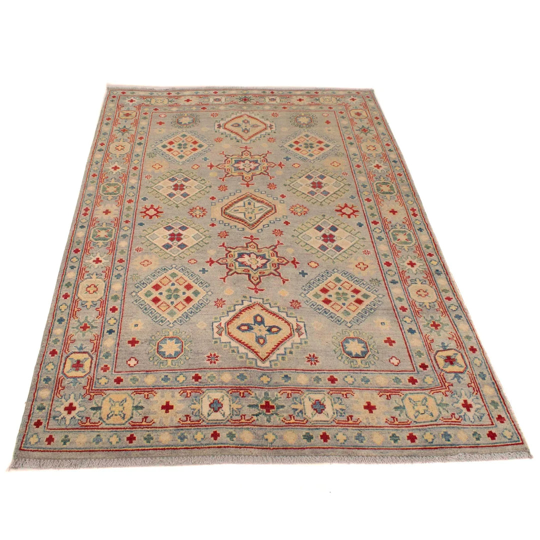 https://cdn.shopify.com/s/files/1/0943/6571/2719/files/Hand-Knotted-Kazak-Oriental-Rug-Wool-Medallion-Carpet-125-188-cm-Aladdinrugs-71419680031055.webp?v=1768184788