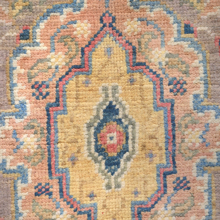 https://cdn.shopify.com/s/files/1/0943/6571/2719/files/Handmade-Heriz-Persian-Rug-Hand-Knotted-Wool-125-173-cm-Aladdinrugs-71390991384911.jpg?v=1768355360