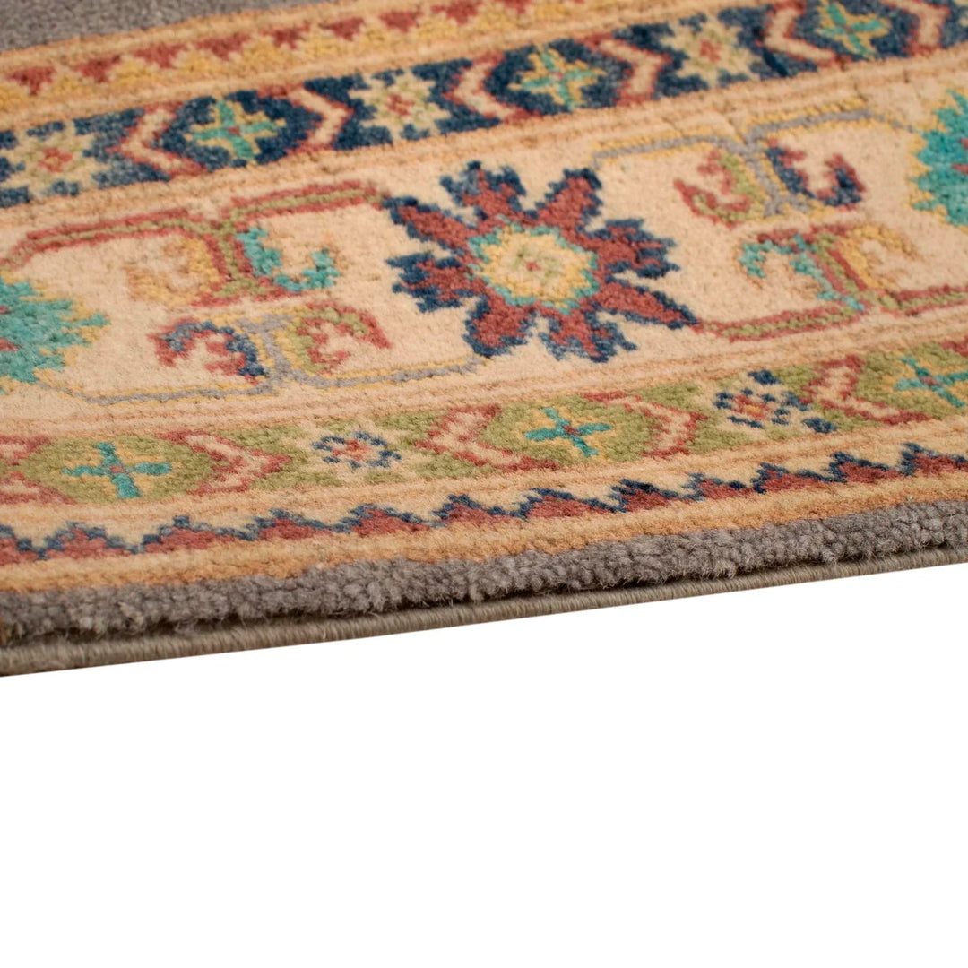 https://cdn.shopify.com/s/files/1/0943/6571/2719/files/Handmade-Oriental-Kazak-Rug-Wool-Area-Rug-122-173-cm-Aladdinrugs-71419586871631.webp?v=1768185813