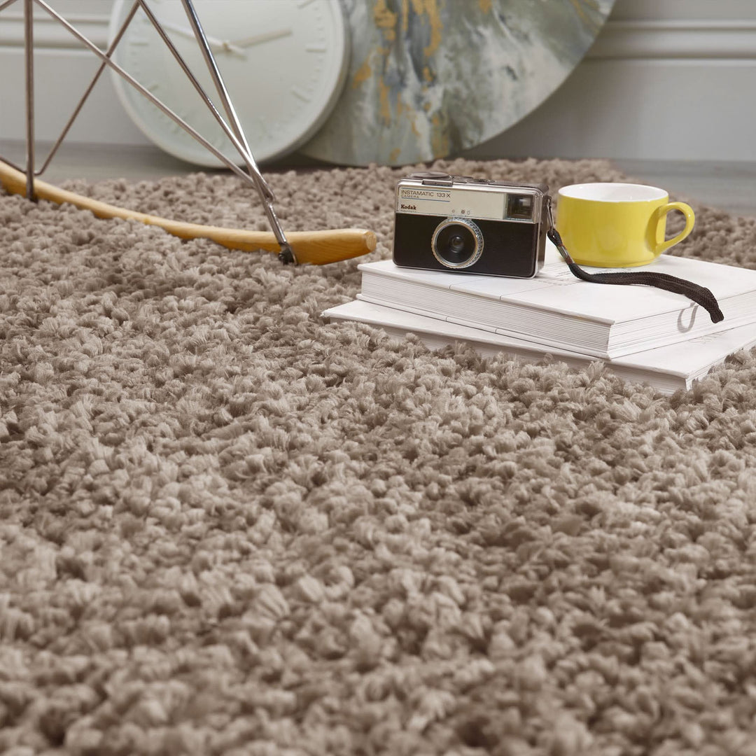 Origins Portland Natural Hand Tufted Shaggy Rug with Long Pile - beUNIQ - Cosy Living Room Rug - 60x110 - Created by Product Upload