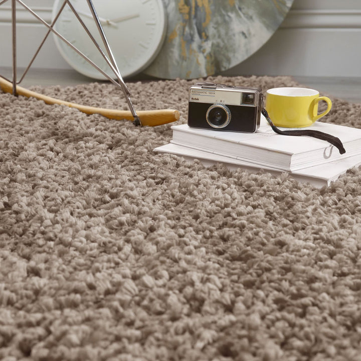 Origins Portland Natural Hand Tufted Shaggy Rug with Long Pile - beUNIQ - Cosy Living Room Rug - 60x110 - Created by Product Upload