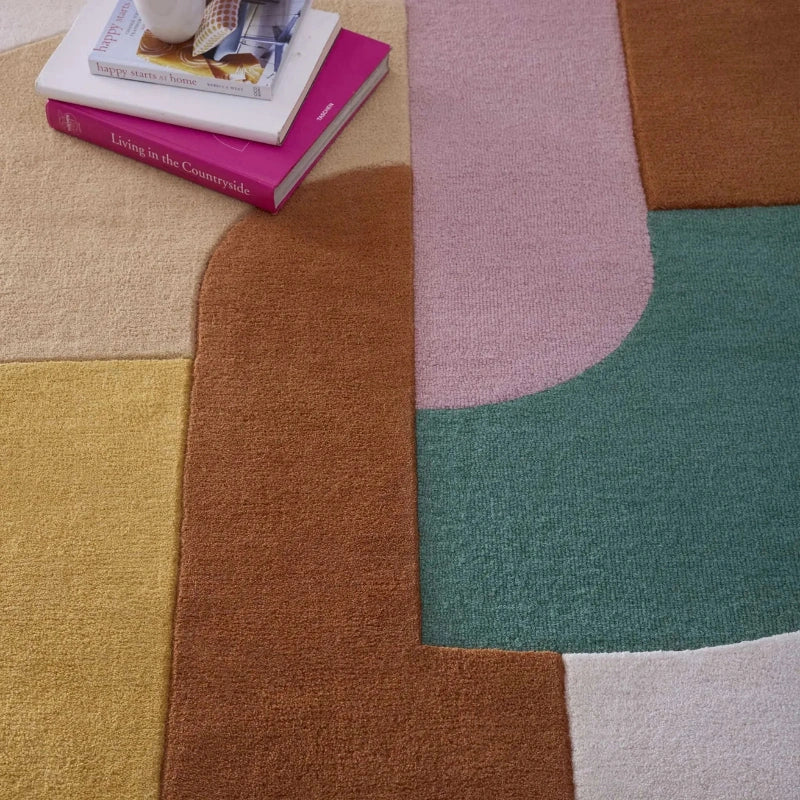 Retro-Deco-Pink-Rug-Detail_img01