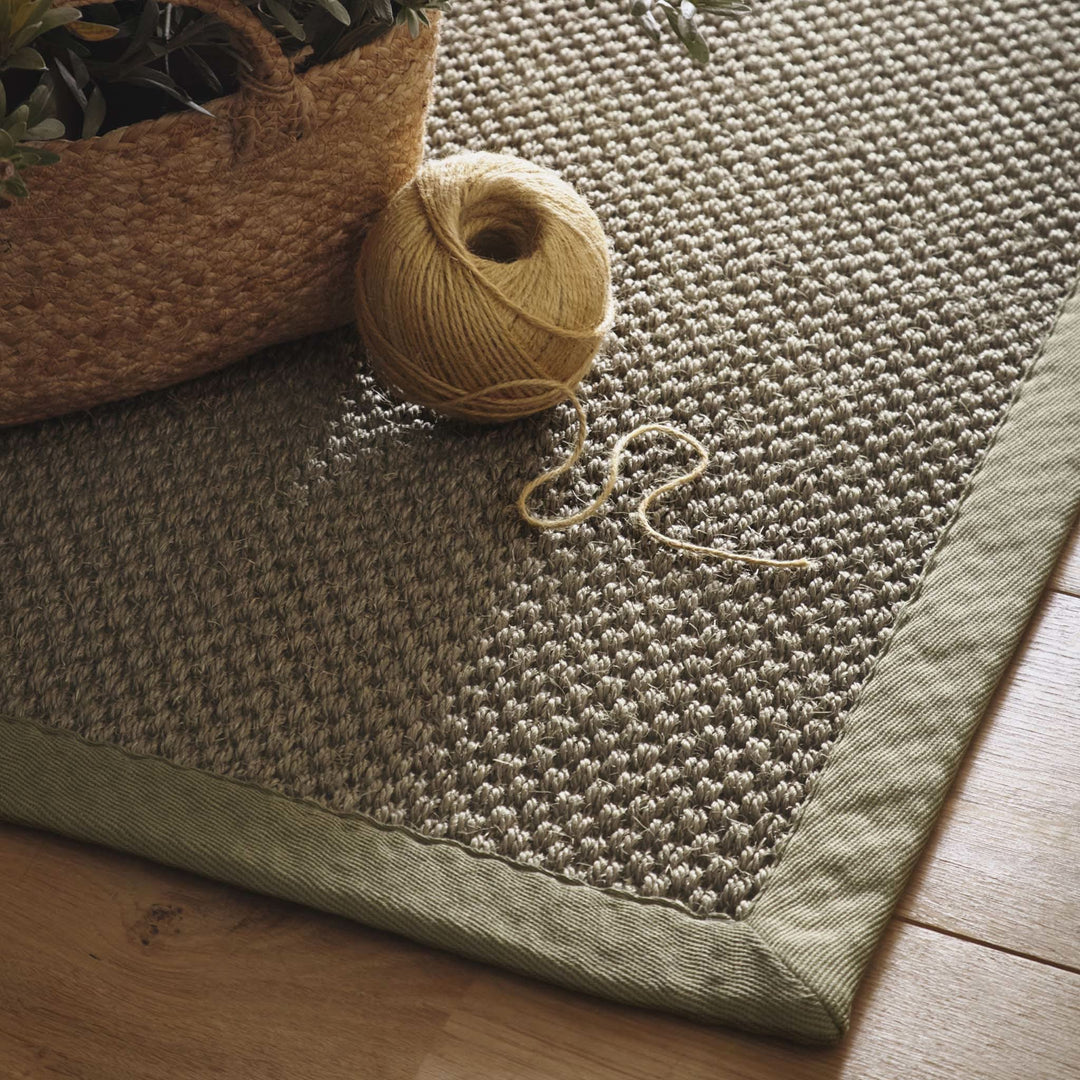 Origins Durable Sisal Sage Green Rug with Woven Border - beUNIQ - Bordered rug - 120x170 - Created by Product Upload