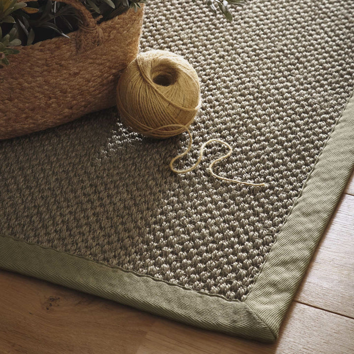 Origins Durable Sisal Sage Green Rug with Woven Border - beUNIQ - Bordered rug - 120x170 - Created by Product Upload