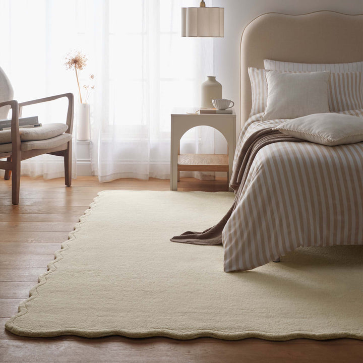 Origins Scalloped Elsie Wool Rug Cream Scalloped Border - beUNIQ - cream area rug - 120x170 - Created by Product Upload