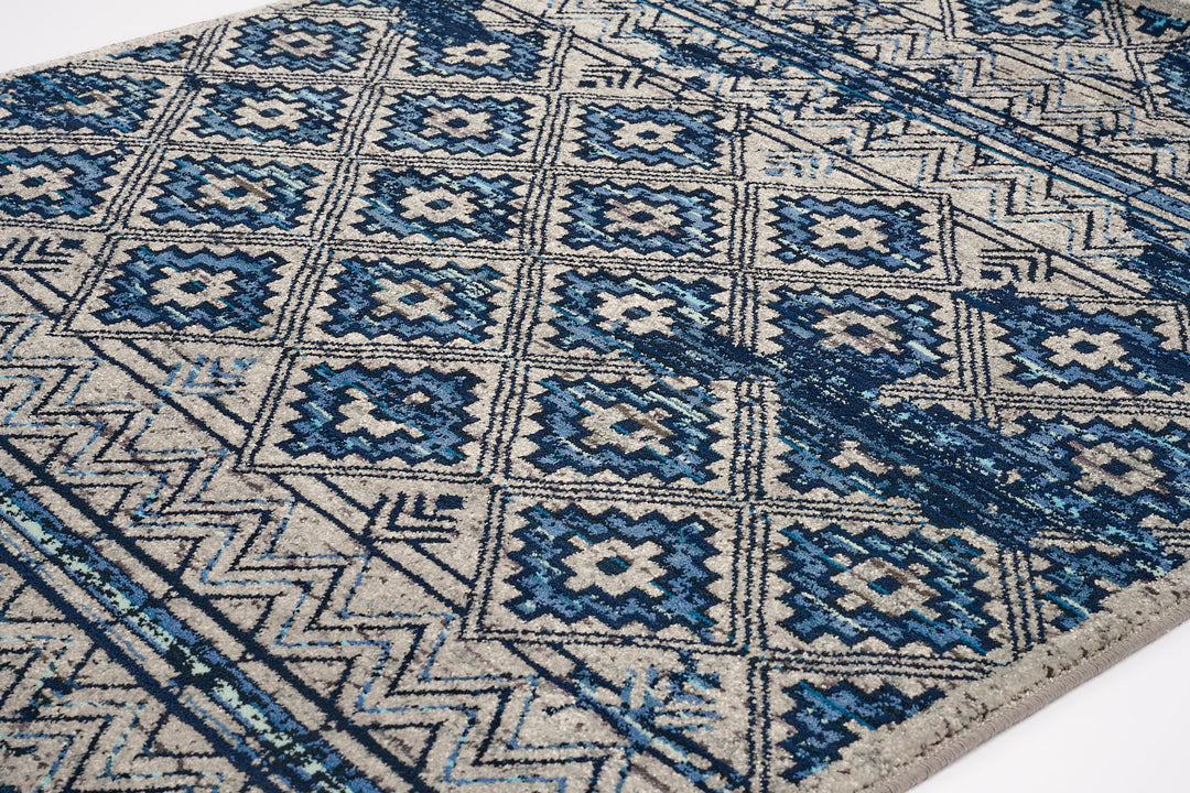 https://i0.wp.com/threadsandweave.com/wp-content/uploads/2024/06/Scarlet-Rugs-CH005-03.jpg?fit=2048%2C1365&amp;ssl=1
