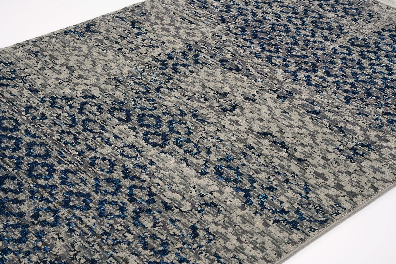 Modern Faded Area Rug - beUNIQ - bedroom rug - 100cm x 150cm - Created by Product Upload