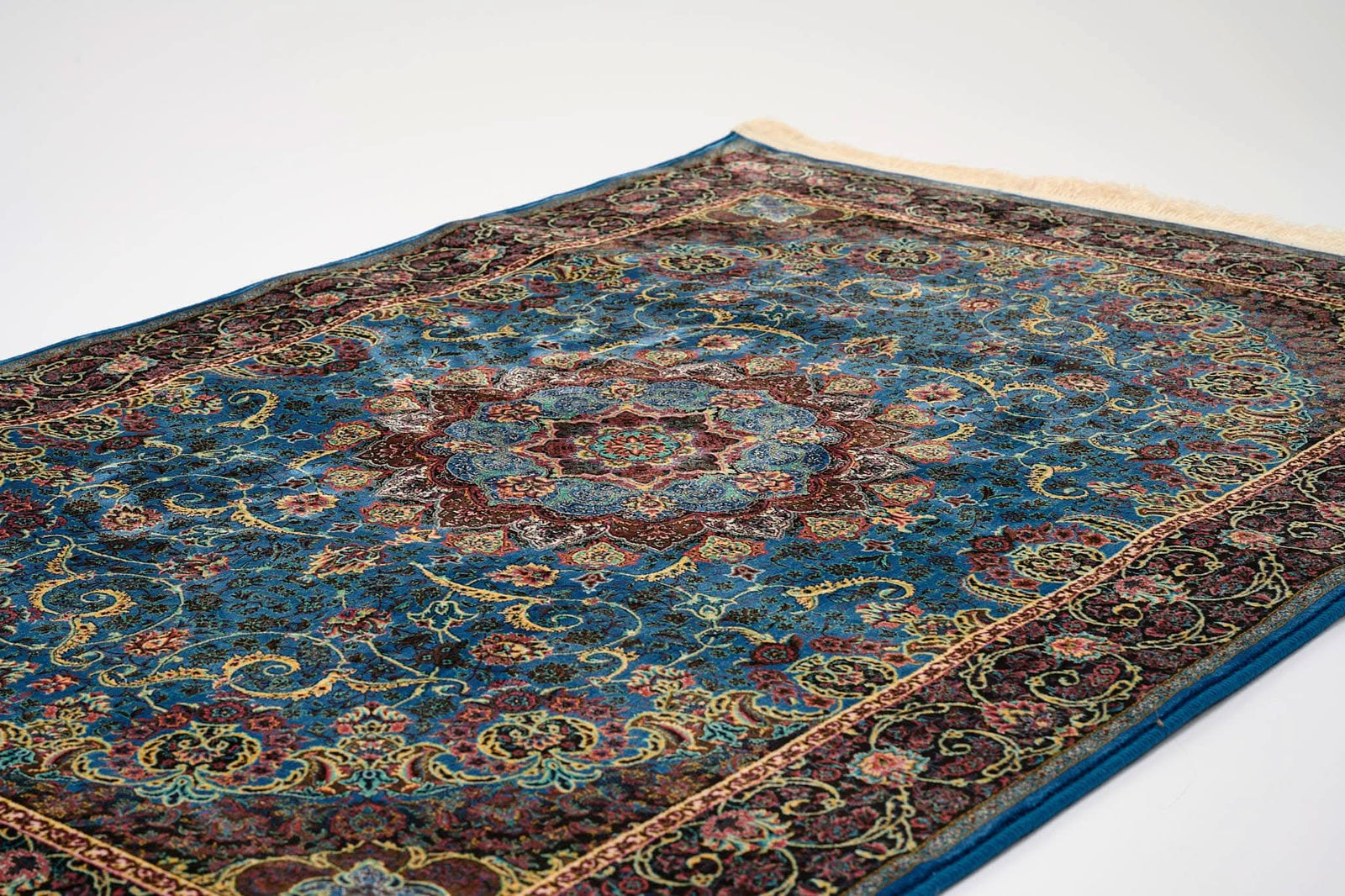 Oriental Traditional Patterned Area Rug EL001 Stain Resistant Polypropylene - beUNIQ - bedroom rug - 100cm x 150cm - Created by Product Upload