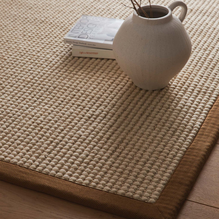 https://cdn.shopify.com/s/files/1/0881/7731/2093/files/Sisal-Boucle-Mocha-Lifestyle_02.jpg?v=1751976857