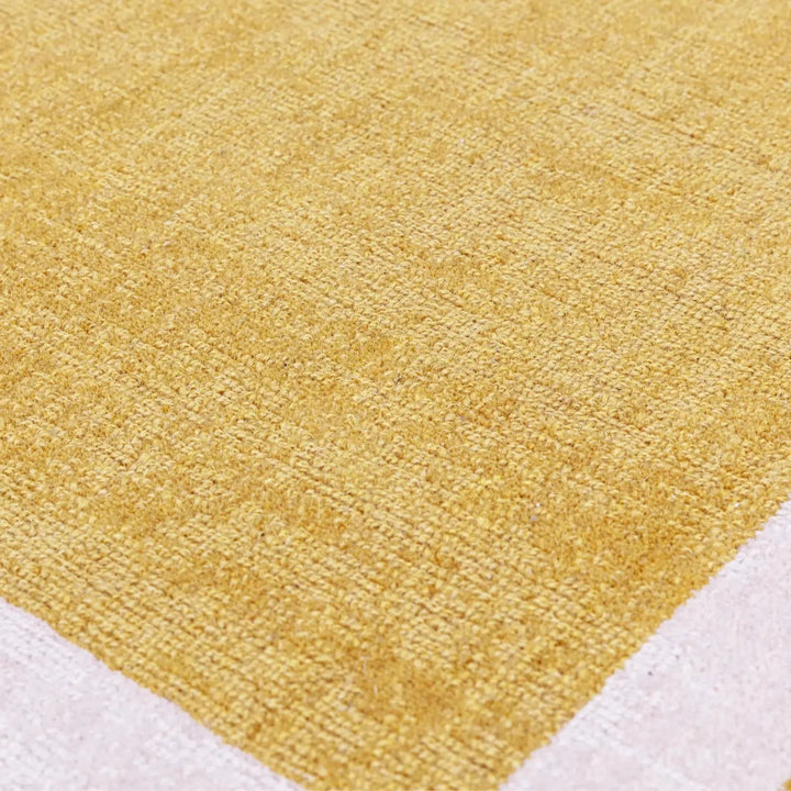 Albi Wool Rug - beUNIQ - asia1 - Ochre -