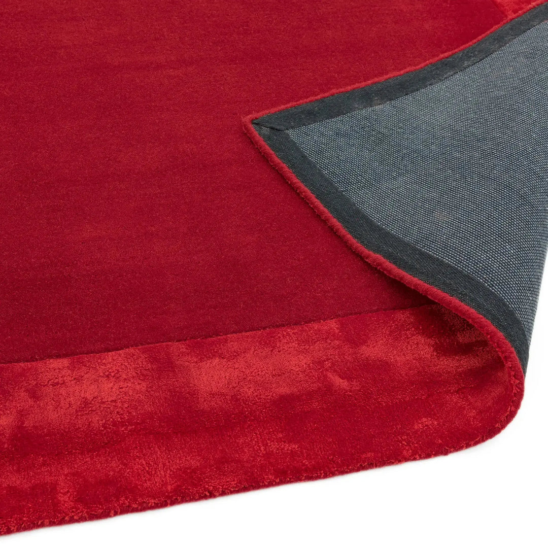 Ascot Red    beUNIQ