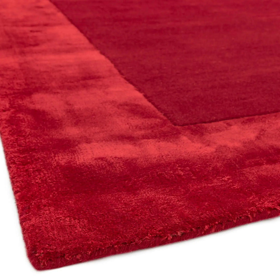 Ascot Red    beUNIQ