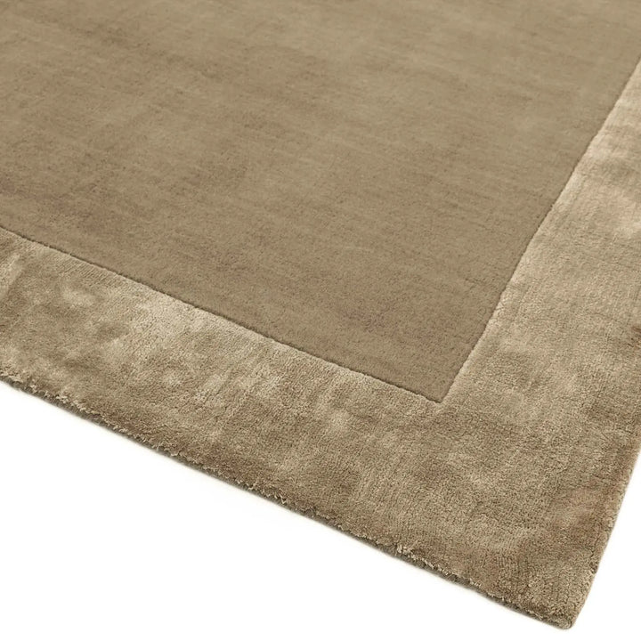 Ascot Taupe    beUNIQ