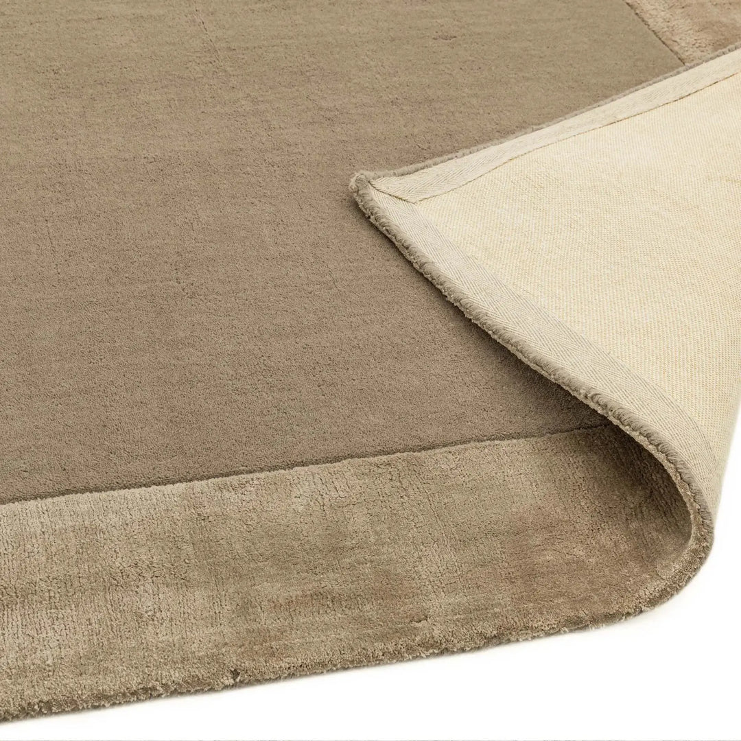 Ascot Taupe    beUNIQ