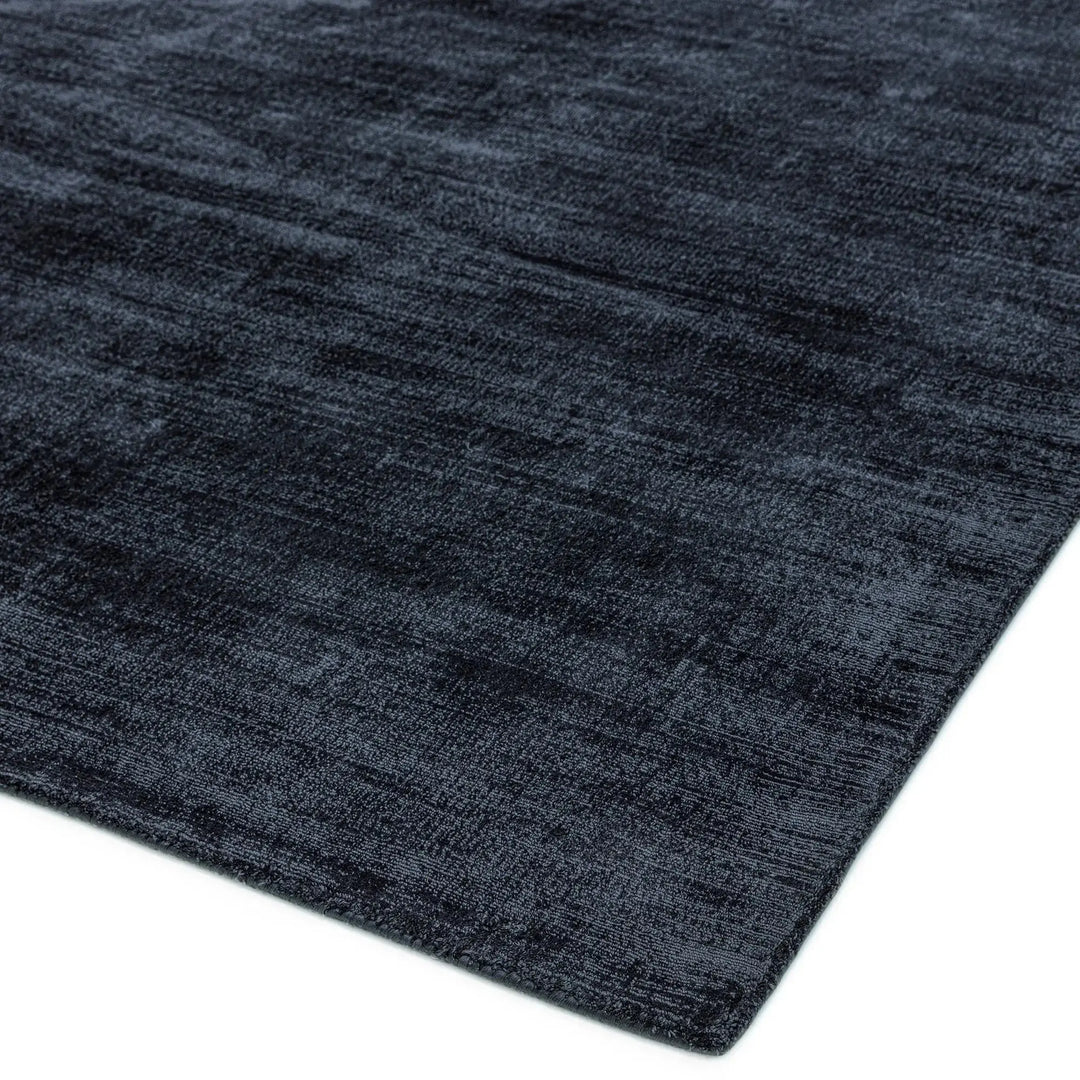 Blade Navy    beUNIQ