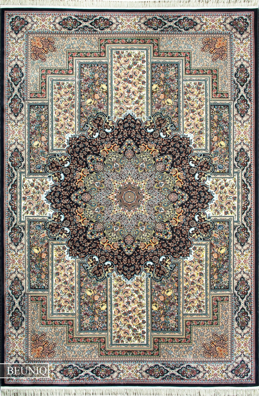 Flower Field Navy 607 - beUNIQ