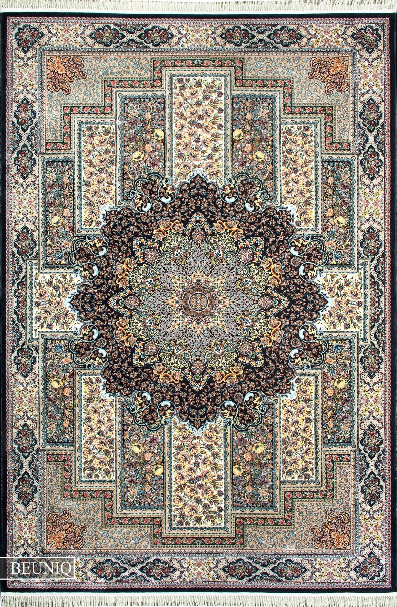 Flower Field Navy 607 - beUNIQ