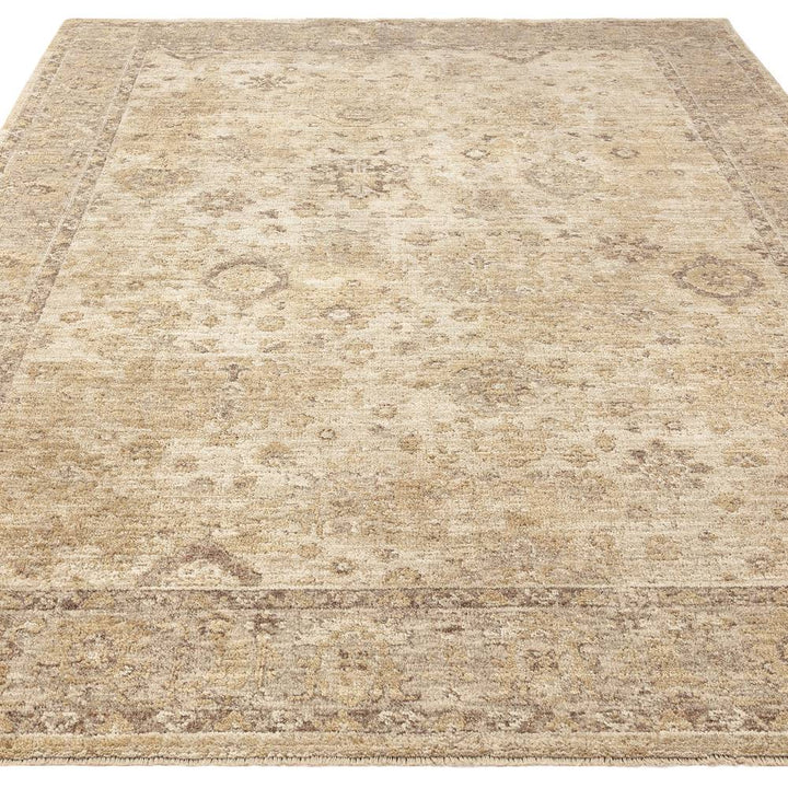 Heriz Ornate Beige    beUNIQ