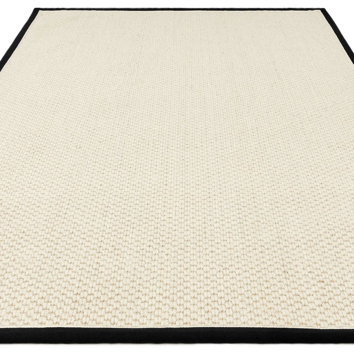 Korra Double Loop Charcoal Cream    beUNIQ