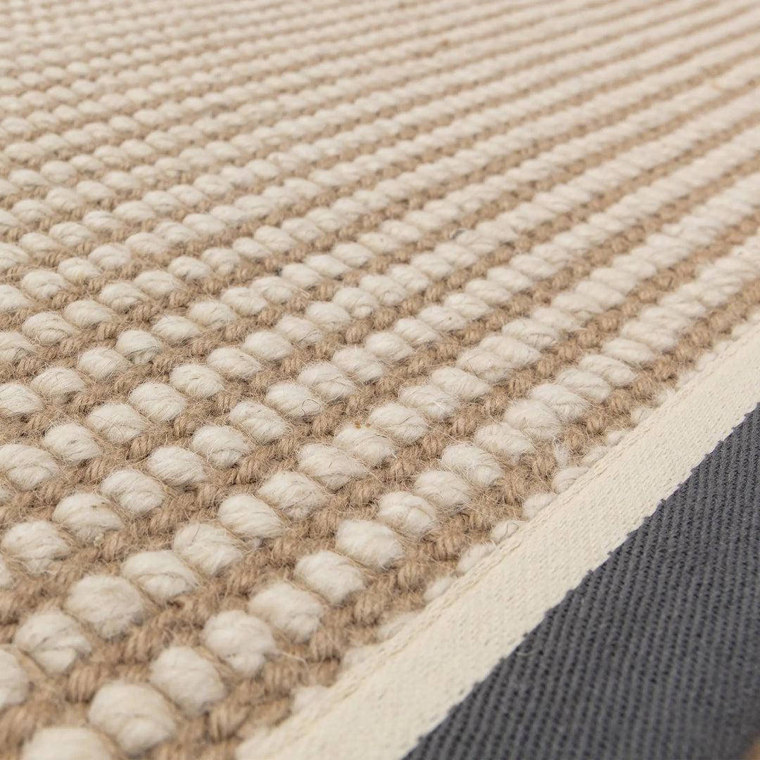Korra Loop Slate Cream    beUNIQ
