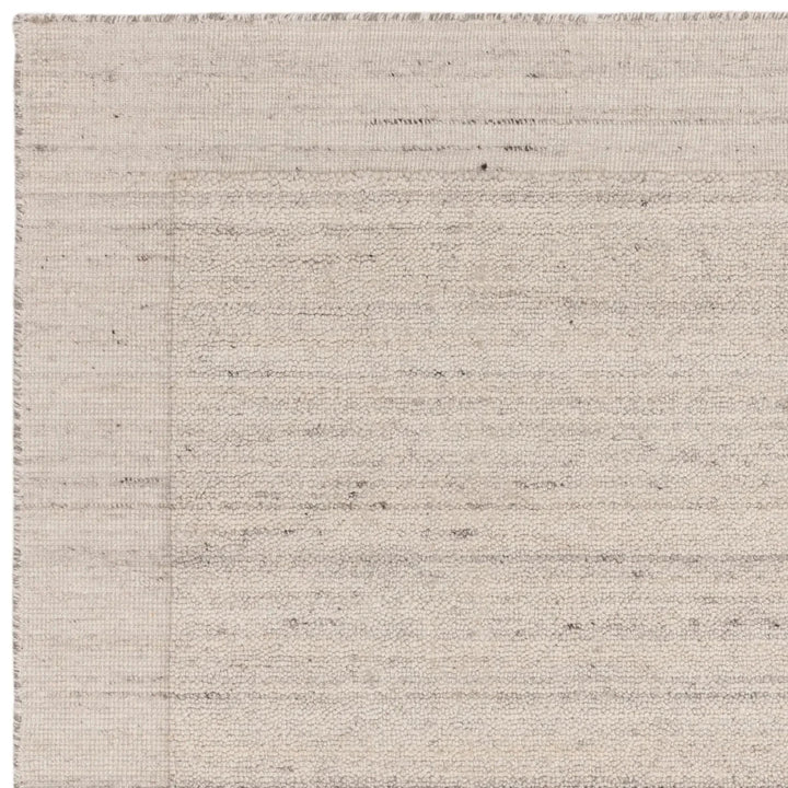 Larson - beUNIQ - asia1 - Ivory -