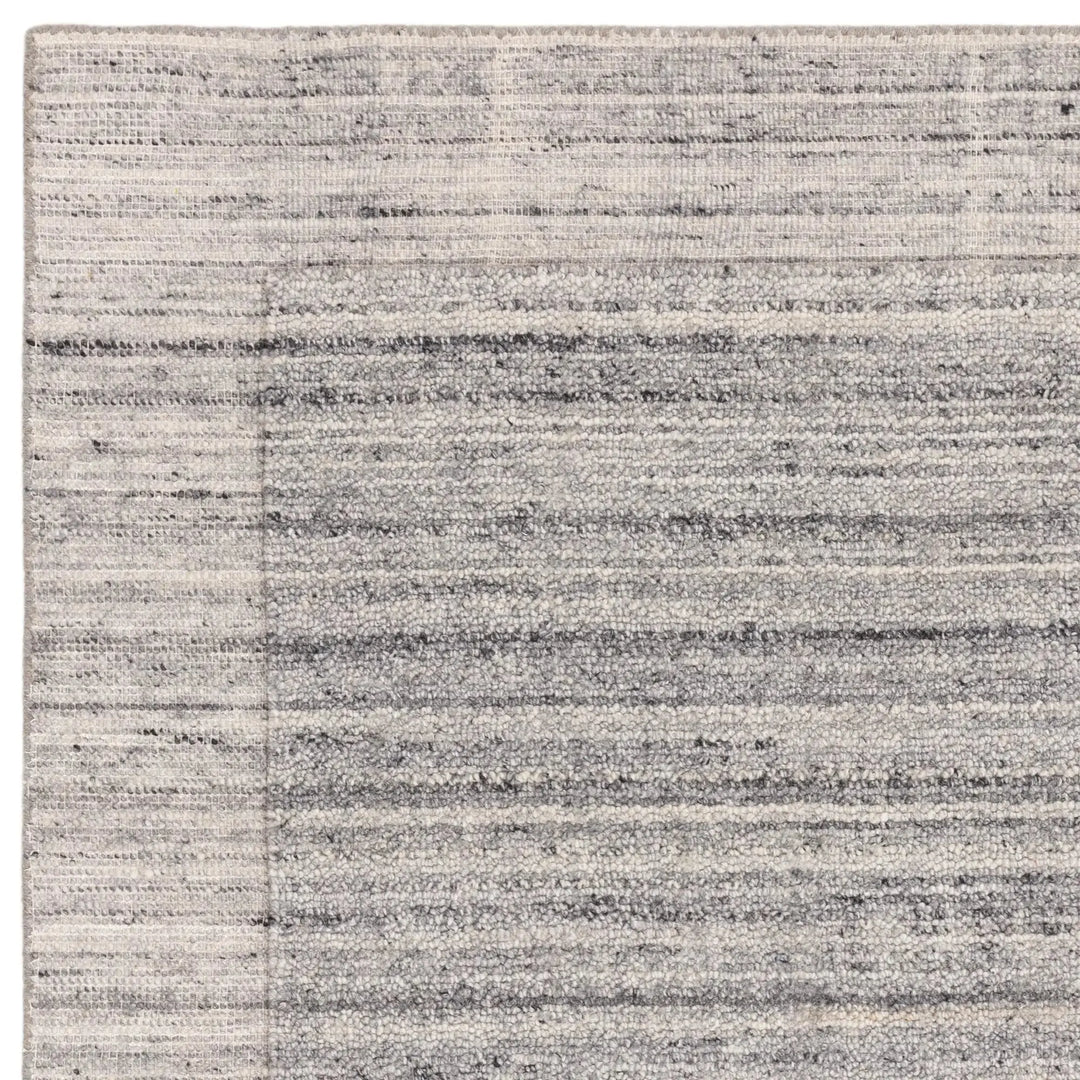 Larson Grey    beUNIQ