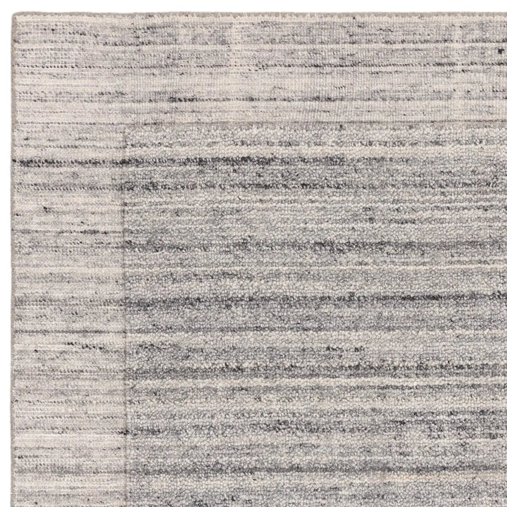 Larson Grey    beUNIQ
