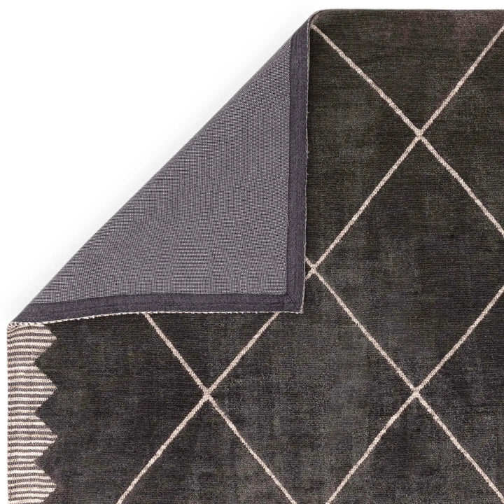 Mason Diamond Black    beUNIQ