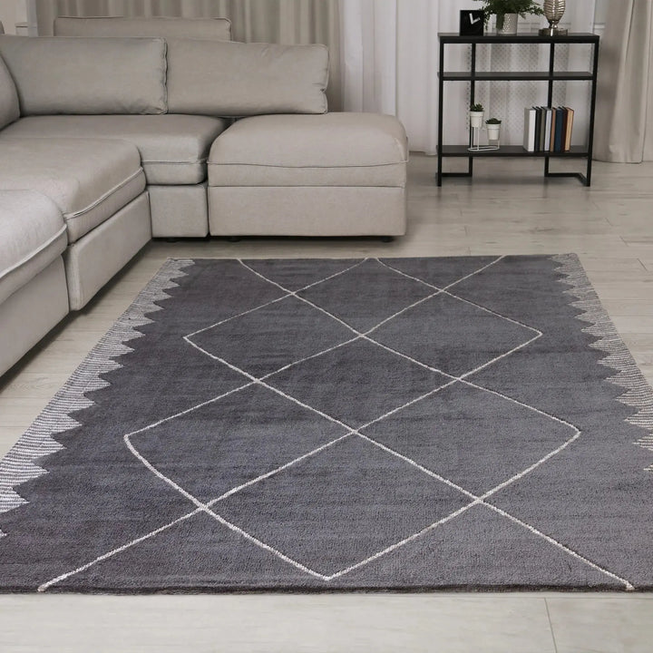 Mason Diamond Black    beUNIQ