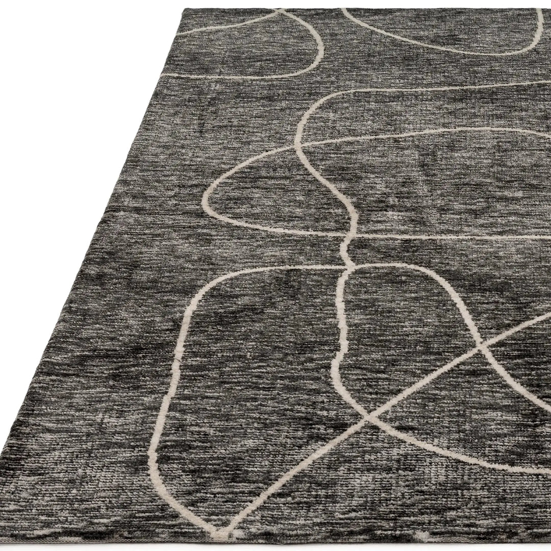 Mason Linear Rug    beUNIQ