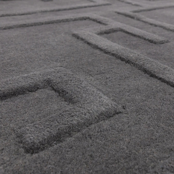 Maze Charcoal    beUNIQ