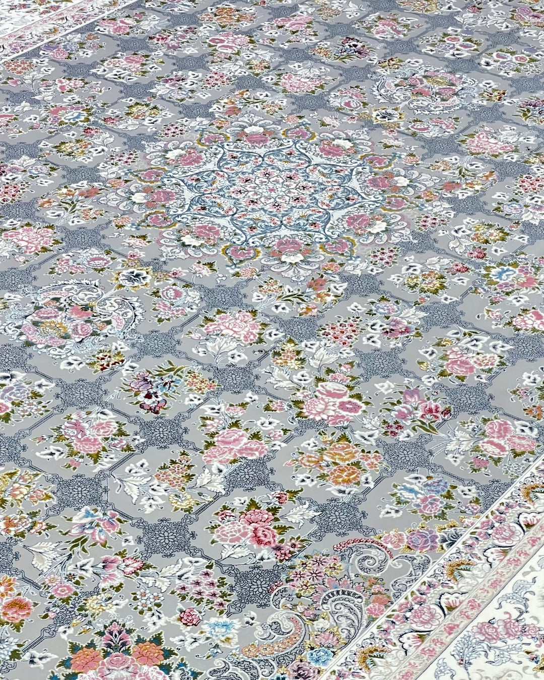 Melody Grey - beUNIQ.®