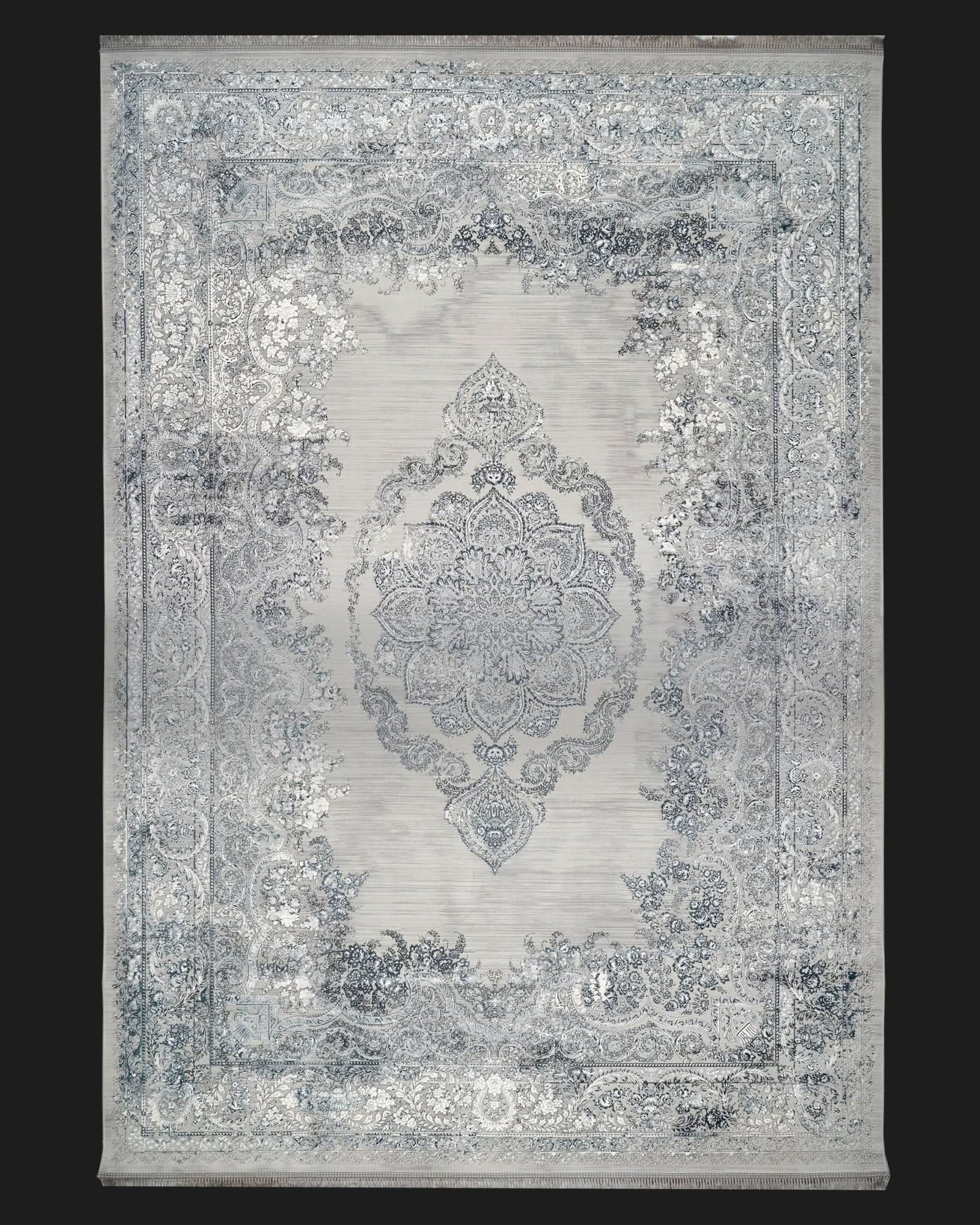 Perfection Silver Grey (Pre - order) - beUNIQ - carpet online - 150cm x 225cm - classic rug
