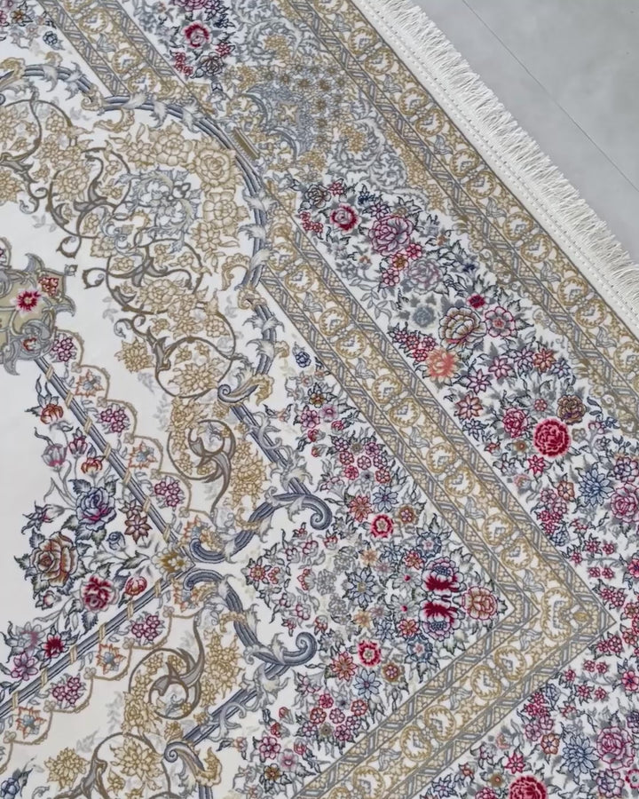 Midday Elegance Cream