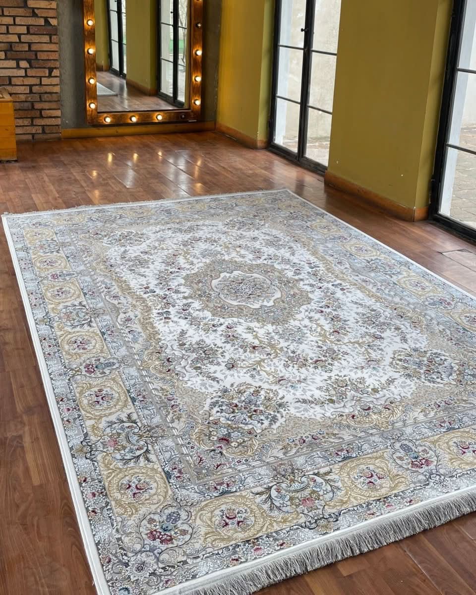 Timeless Grace – Classic Cream &amp; White Rug - beUNIQ - carpet - 200cm x 300cm - carpet online