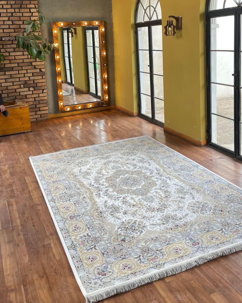 Timeless Grace – Classic Cream &amp; White Rug - beUNIQ - carpet - 200cm x 300cm - carpet online