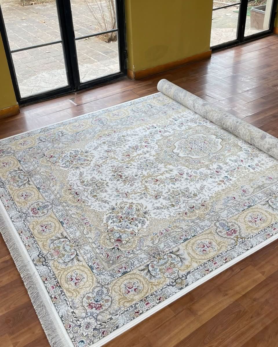 Timeless Grace – Classic Cream &amp; White Rug - beUNIQ - carpet - 200cm x 300cm - carpet online