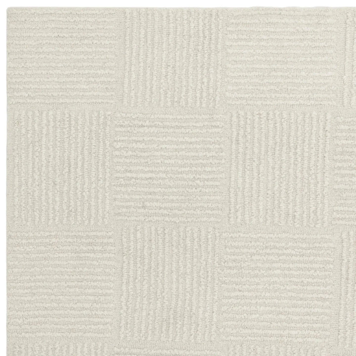 Zennith - beUNIQ - asia1 - 200x290 -